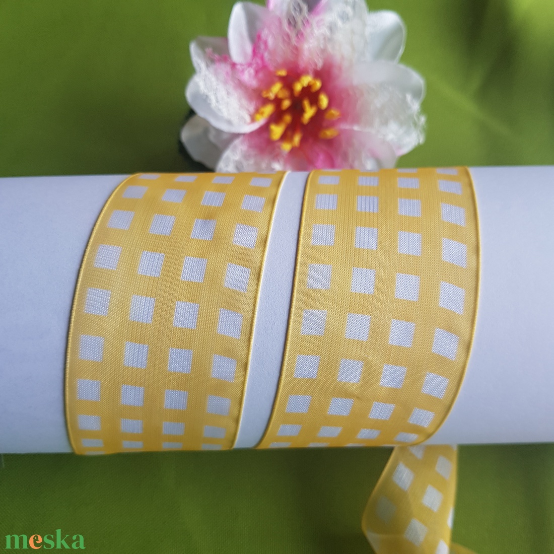 38SZOM13 - 38mm-es organza szalag - narancs - fehér kockás - kellékek & szerszámok - méteráru - dekorációs alapanyag - Meska.hu