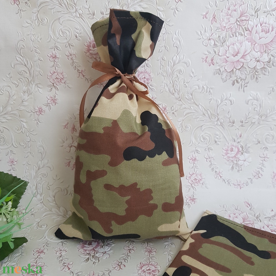Terepmintás, terepszínű mikulás zsák, textil ajándéktasak - karácsony - mikulás - mikulás zsák, zokni, csizma - Meska.hu Terepmintás, terepszínű mikulás zsák, textil ajándéktasak - karácsony - mikulás - mikulás zsák, zokni, csizma - Meska.hu