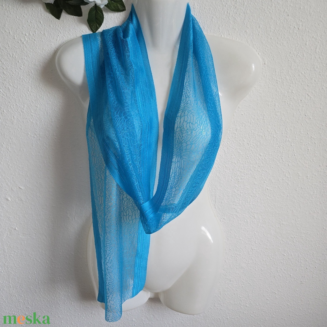 Türkizkék színű csipkesál 21cm x 180cm - esküvő - kiegészítők - bolero és válltakaró - Meska.hu Türkizkék színű csipkesál 21cm x 180cm - esküvő - kiegészítők - bolero és válltakaró - Meska.hu