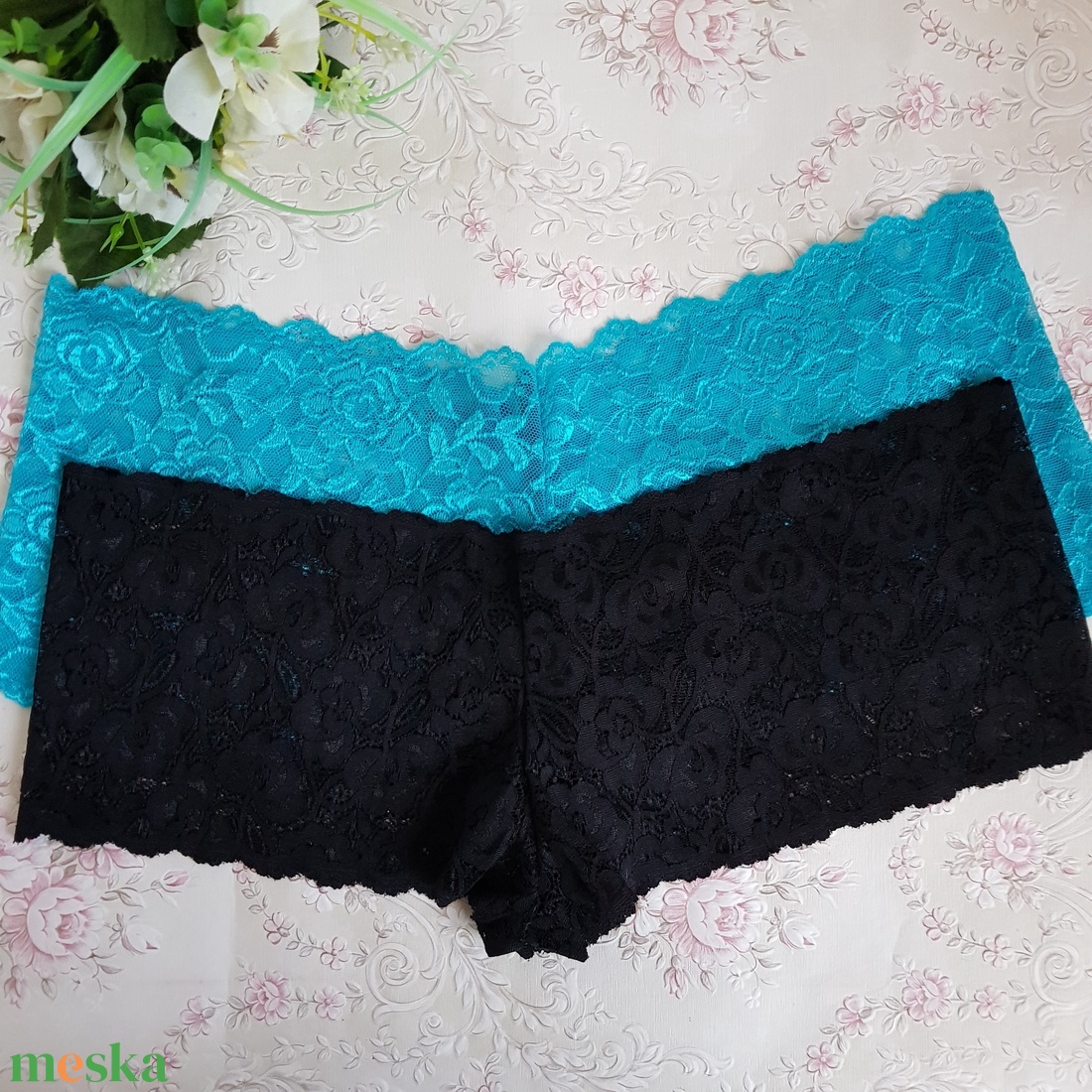 XL-2XL / 48-52-es méretű, egyedi készítésű francia csipke bugyi, fehérnemű - ruha & divat - női ruha - fürdőruha & fehérnemű - Meska.hu XL-2XL / 48-52-es méretű, egyedi készítésű francia csipke bugyi, fehérnemű - ruha & divat - női ruha - fürdőruha & fehérnemű - Meska.hu