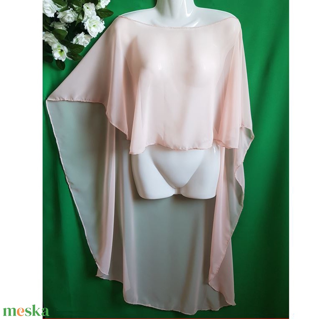 Barack színű, elől rövid hátul hosszú muszlin pelerin, alkalmi válltakaró - esküvő - kiegészítők - bolero és válltakaró - Meska.hu Barack színű, elől rövid hátul hosszú muszlin pelerin, alkalmi válltakaró - esküvő - kiegészítők - bolero és válltakaró - Meska.hu