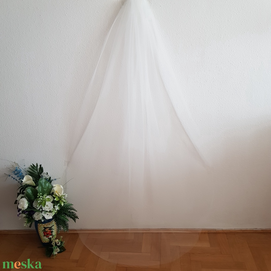 1 rétegű, szegetlen szélű, EKRÜ, 2 méter hosszú menyasszonyi fátyol (29.2) - esküvő - kiegészítők - fátyol - Meska.hu