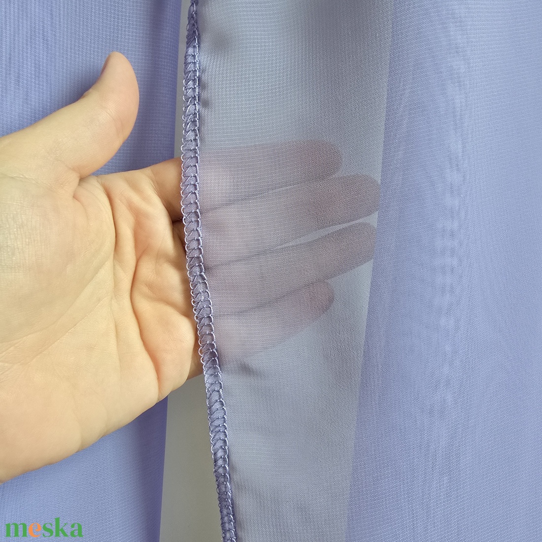 Lila színű muszlin sál, kendő, vállkendő, stóla - esküvő - kiegészítők - bolero és válltakaró - Meska.hu