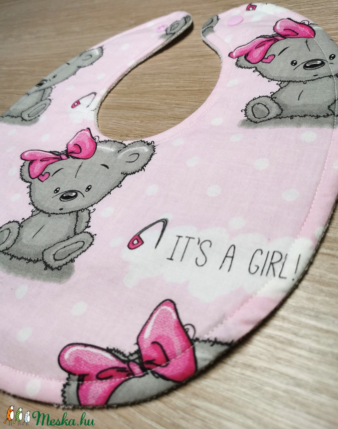 Baba látogató ajándék csomag 4 db-os It's a girl rózsaszín macis - játék & sport - babalátogató ajándékcsomag - Meska.hu Baba látogató ajándék csomag 4 db-os It's a girl rózsaszín macis - játék & sport - babalátogató ajándékcsomag - Meska.hu
