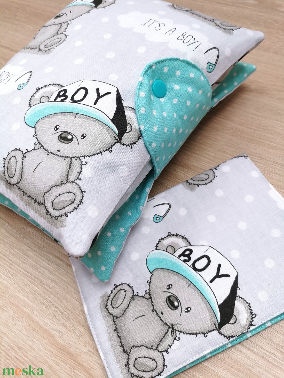 Óriási baba látogató ajándékcsomag 10 részes It's a boy macis szürke alapon - játék & sport - babalátogató ajándékcsomag - Meska.hu Óriási baba látogató ajándékcsomag 10 részes It's a boy macis szürke alapon - játék & sport - babalátogató ajándékcsomag - Meska.hu
