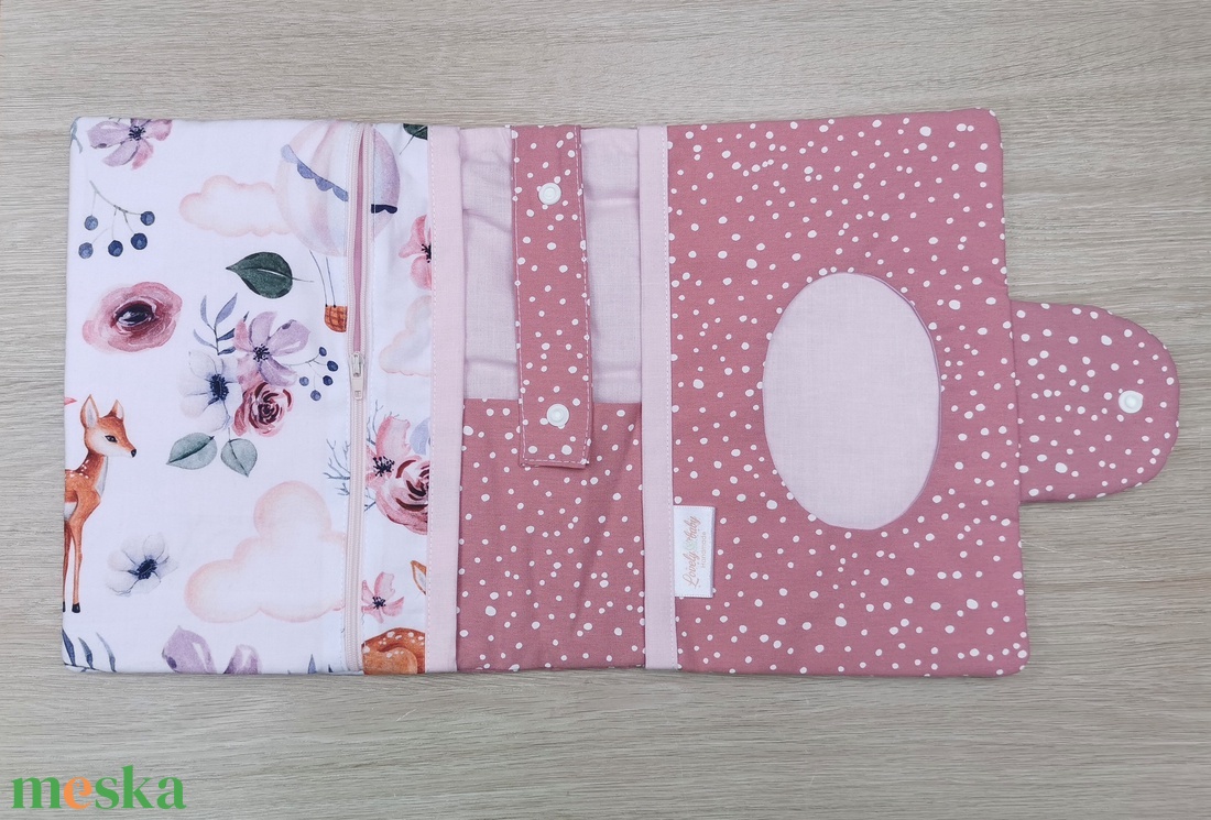 ÚJ Design PRÉMIUM Utazó pelenkatartó táska Őzikés - táska & tok - pelenkatáska - pelenkatartó tok - Meska.hu ÚJ Design PRÉMIUM Utazó pelenkatartó táska Őzikés - táska & tok - pelenkatáska - pelenkatartó tok - Meska.hu