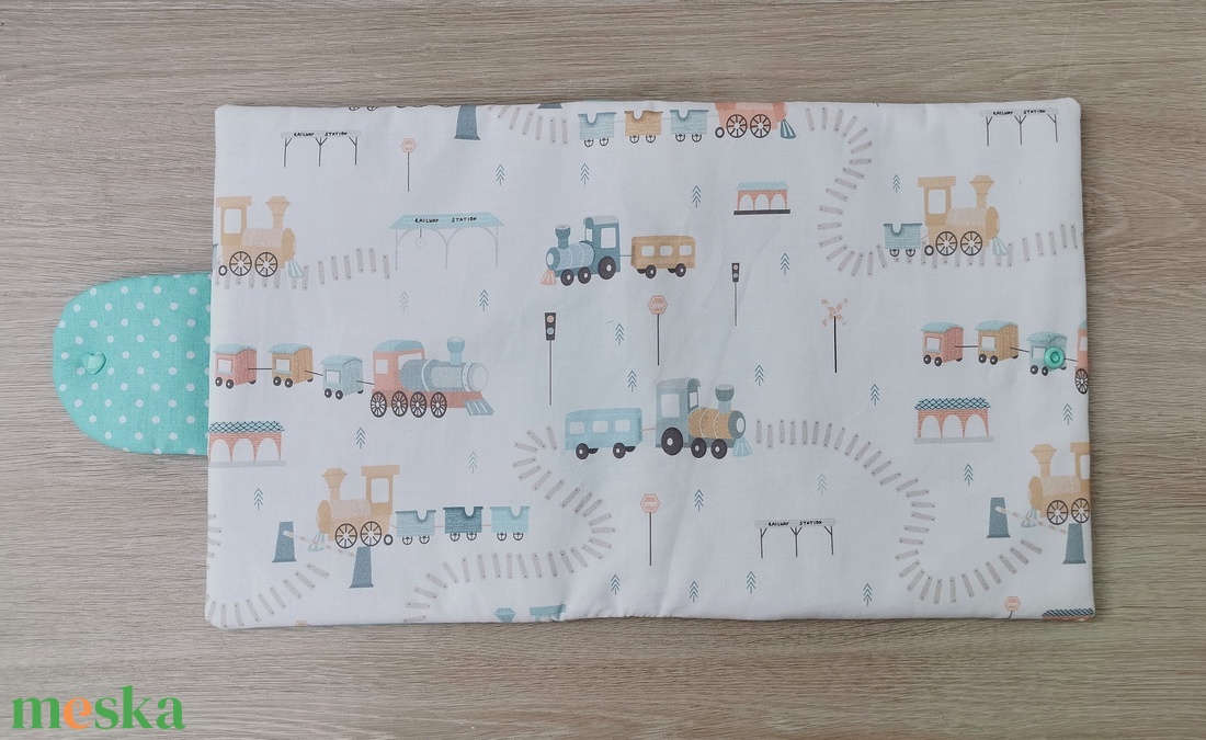 PRÉMIUM Utazó pelenkatartó táska Kis vonat - táska & tok - Meska.hu