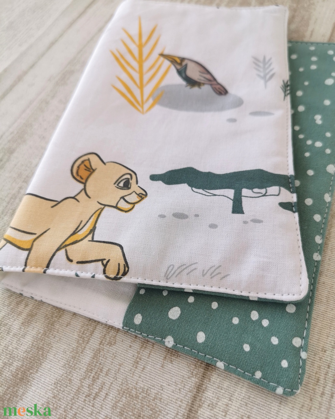 Baba látogató ajándék csomag 2 db-os - Oroszlánkirályos - UNISEX - játék & sport - babalátogató ajándékcsomag - Meska.hu Baba látogató ajándék csomag 2 db-os - Oroszlánkirályos - UNISEX - játék & sport - babalátogató ajándékcsomag - Meska.hu