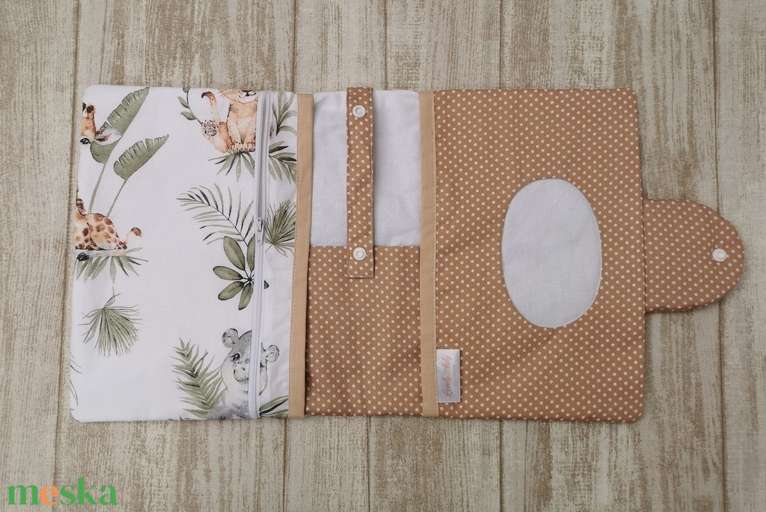 Baba látogató ajándék csomag 2 db-os - kölyök vadállatos Beige belsővel - UNISEX - játék & sport - babalátogató ajándékcsomag - Meska.hu Baba látogató ajándék csomag 2 db-os - kölyök vadállatos Beige belsővel - UNISEX - játék & sport - babalátogató ajándékcsomag - Meska.hu
