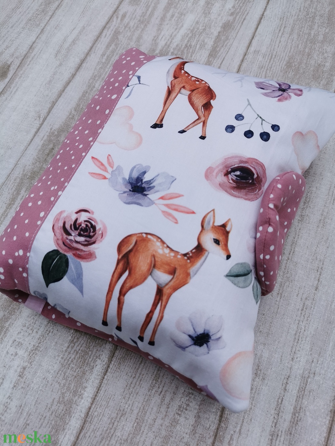 ÚJ DESIGN PRÉMIUM Utazó pelenkatartó táska Őzikés - táska & tok - pelenkatáska - pelenkatartó tok - Meska.hu ÚJ DESIGN PRÉMIUM Utazó pelenkatartó táska Őzikés - táska & tok - pelenkatáska - pelenkatartó tok - Meska.hu