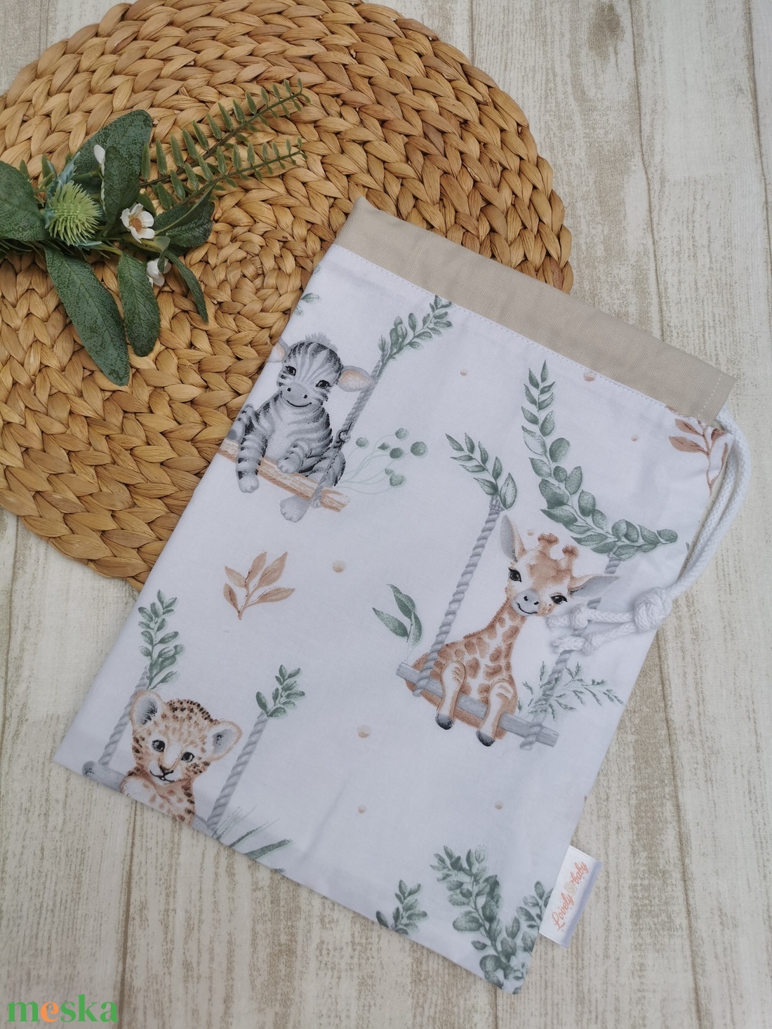 Óvodai Szett 3 db-os - Ruhazsák tornazsák és tisztasági zsák hintázó szafari állatok- beige UNISEX - játék & sport - ovis felszerelés - ovis szett - Meska.hu Óvodai Szett 3 db-os - Ruhazsák tornazsák és tisztasági zsák hintázó szafari állatok- beige UNISEX - játék & sport - ovis felszerelés - ovis szett - Meska.hu