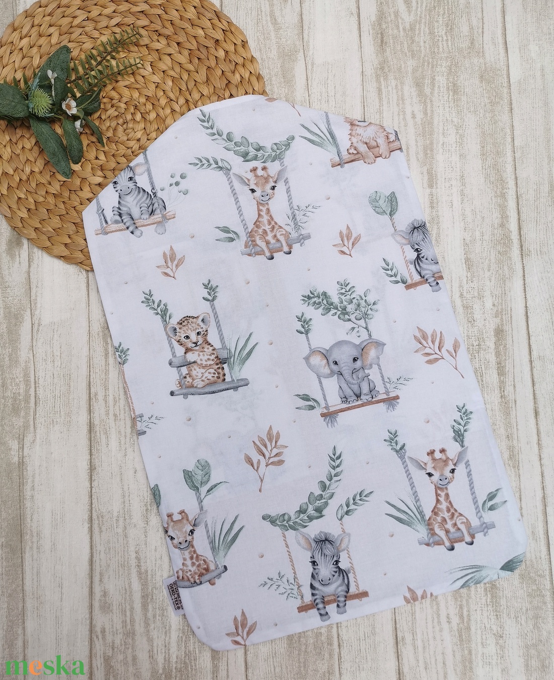 Óvodai vállfás ruhazsák hintázó szafari állatok- beige UNISEX - játék & sport - ovis felszerelés - ovis szett - Meska.hu Óvodai vállfás ruhazsák hintázó szafari állatok- beige UNISEX - játék & sport - ovis felszerelés - ovis szett - Meska.hu
