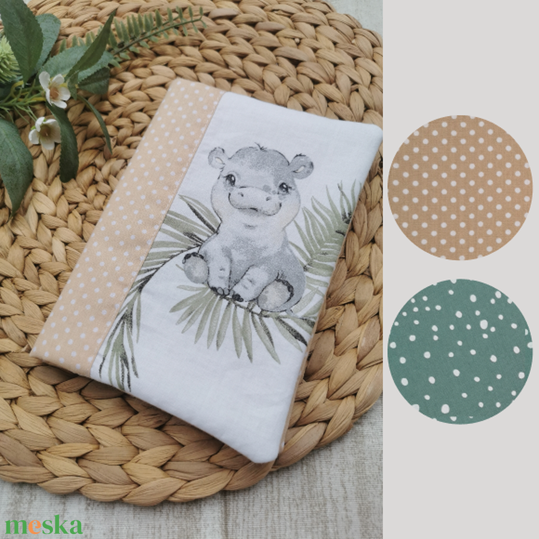 Egészségügyi kiskönyv borító kölyök vadállatos- zsálya pöttyös oldallal UNISEX - játék & sport - babalátogató ajándékcsomag - Meska.hu