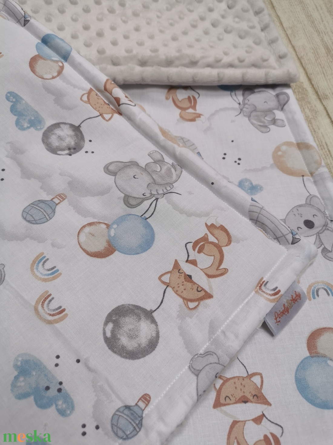 Bélelt baba takaró + párna szett Elefánt, róka, koala lufival Bézs miky-vel - UNISEX - baba - mama - baba ágynemű - szett kiságyba - Meska.hu