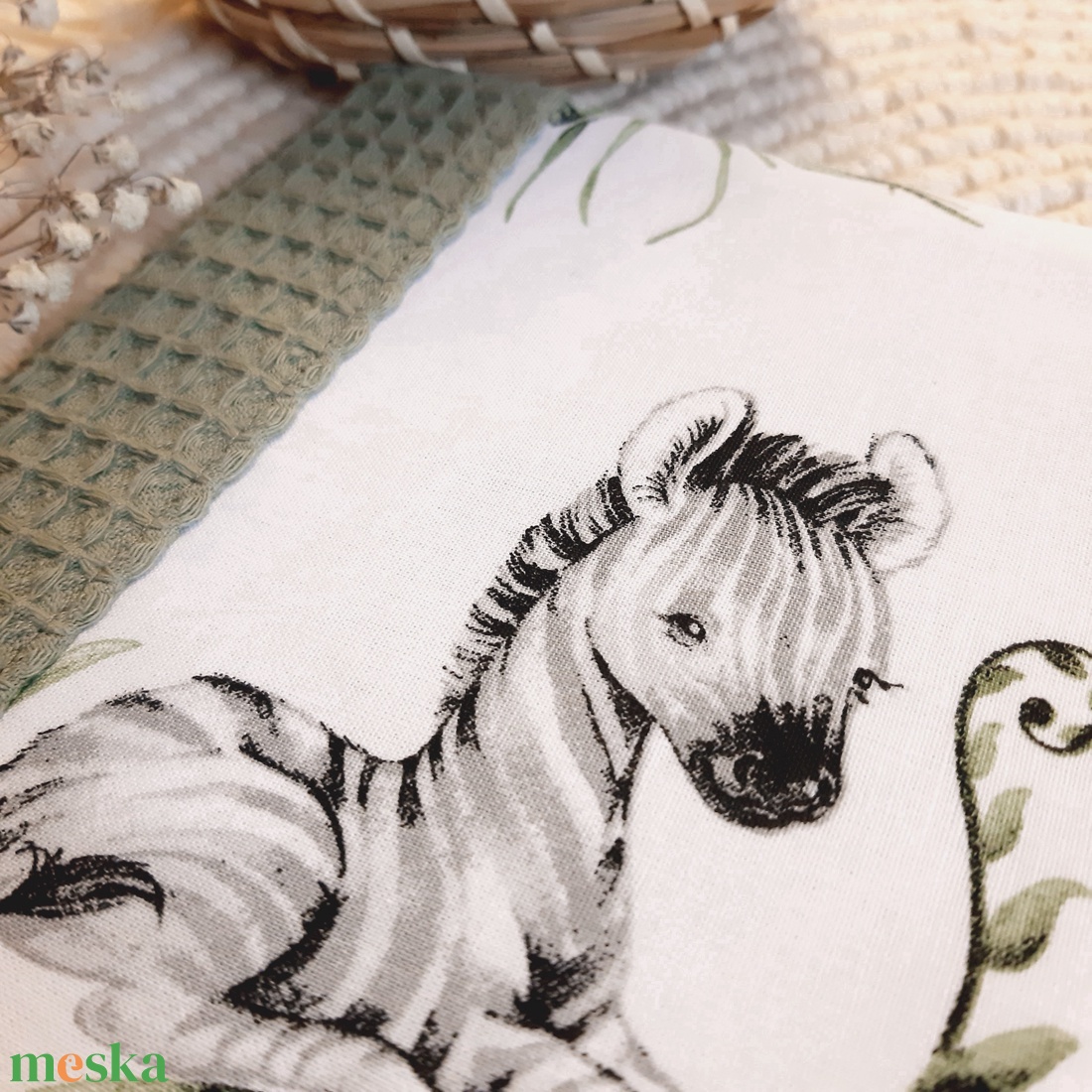 Egészségügyi kiskönyv borító, zebra - otthon & életmód - papír, írószer - egészségügyi kiskönyv borító - Meska.hu