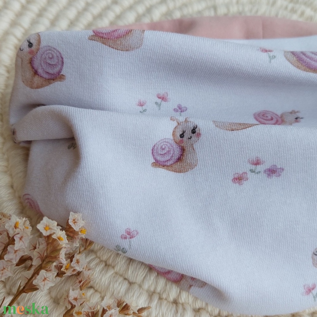 Kötős gyerek sapka, csiga lányok, LuannaBaby - ruha & divat - sál, sapka, kendő - sapka - Meska.hu