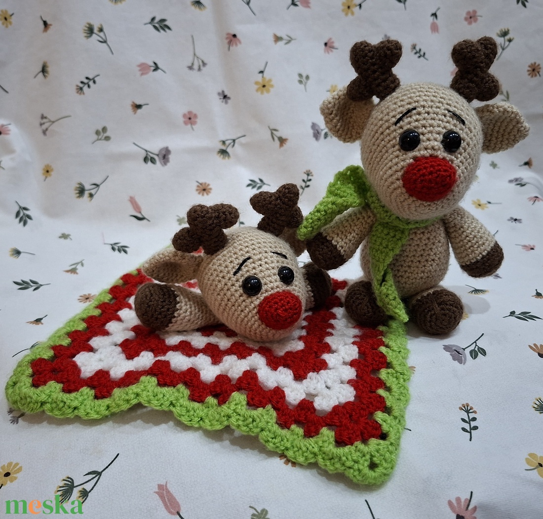 Horgolt rénszarvas szundikendő figurával - baba - mama - baba játékok - szundikendő, alvóka - Meska.hu