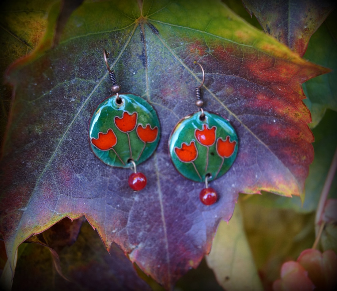 Tulipános rét  tűzzománc fülbevaló - godomeli részére -  - Meska.hu