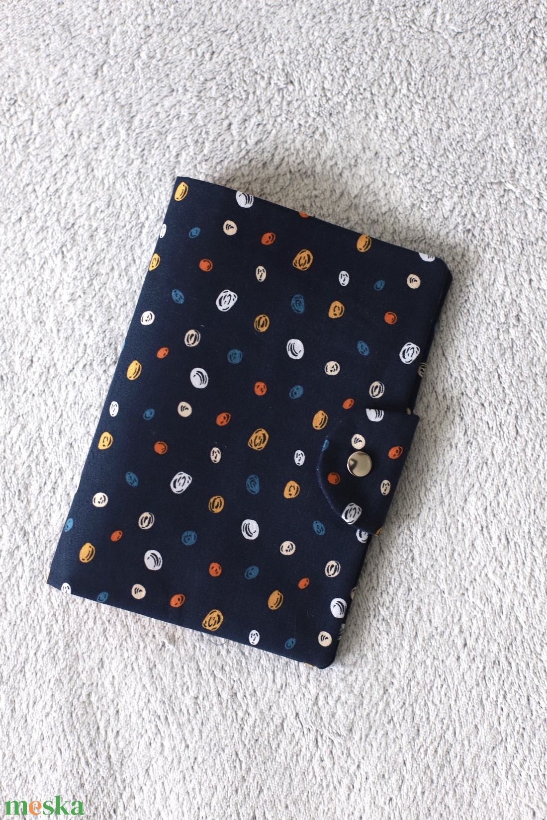 Pöttyös egészségügyi kiskönyv borító - otthon & életmód - papír, írószer - egészségügyi kiskönyv borító - Meska.hu