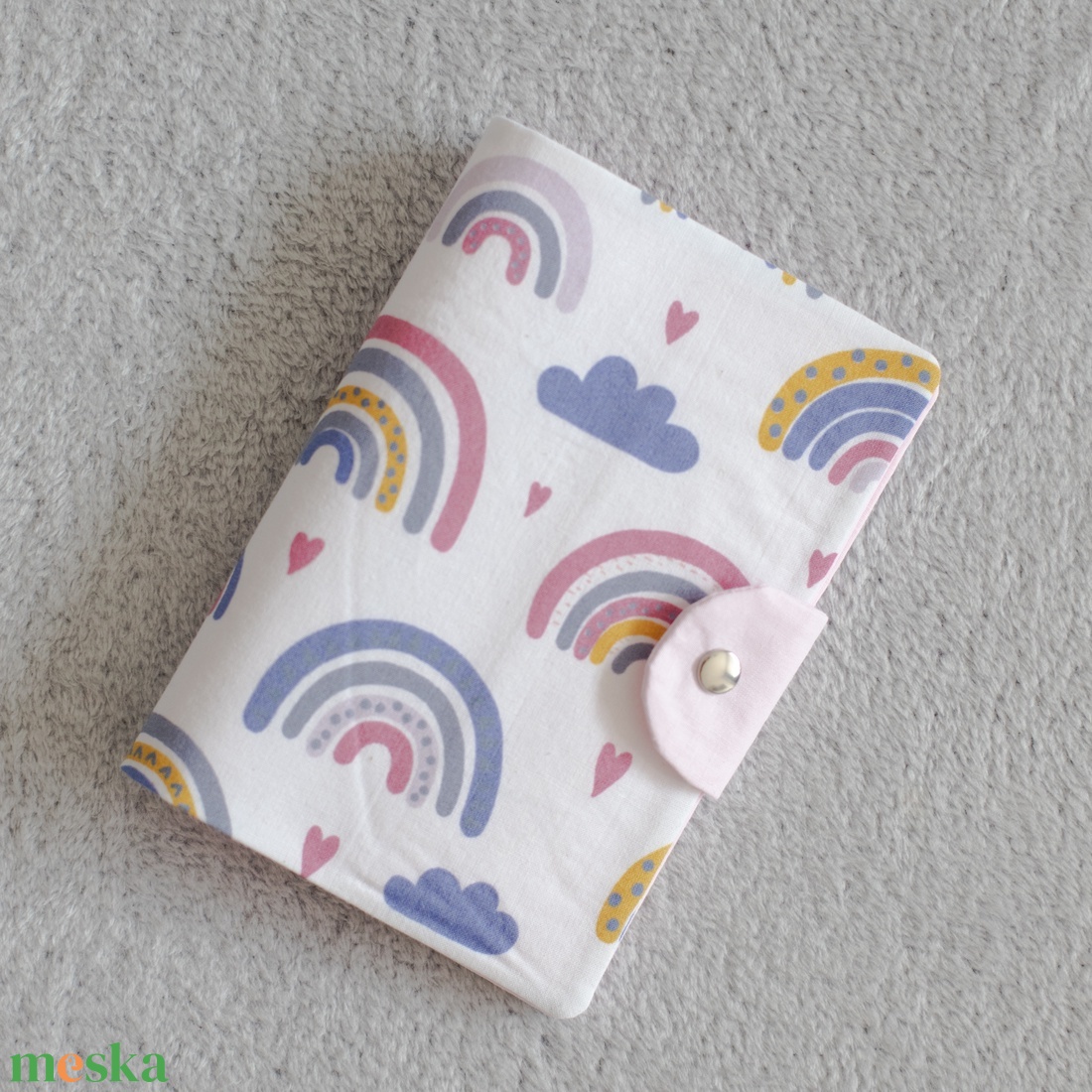 Szivárványos egészségügyi kiskönyv borító - otthon & életmód - papír, írószer - egészségügyi kiskönyv borító - Meska.hu