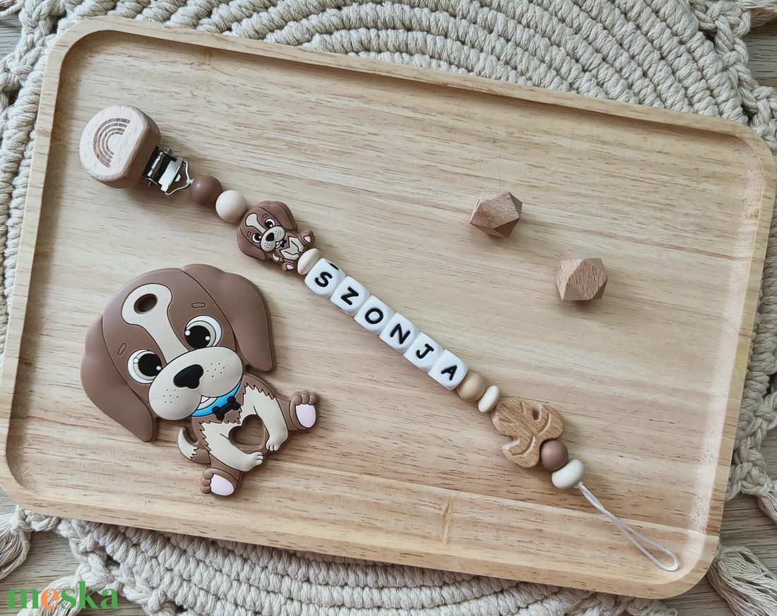 Kutyás cumilánc, rágcsalánc � Babalátogató ajándék � Babaváró ajándék - játék & sport - 3 éves kor alattiaknak - cumilánc - Meska.hu