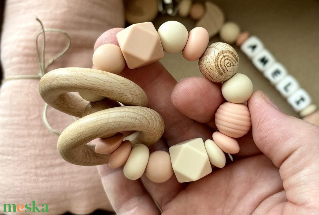 Marokrágcsa névvel is kérhető � Babalátogató ajándék � Babaváró ajándék - baba - mama - baba játékok - cumilánc - Meska.hu