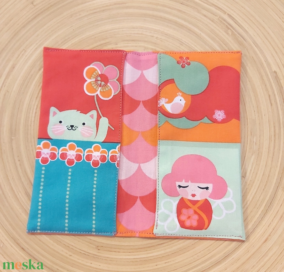 Kokeshi mintás papírzsebkendő tartó - táska & tok - pénztárca & más tok - zsebkendőtartó tok - Meska.hu Kokeshi mintás papírzsebkendő tartó - táska & tok - pénztárca & más tok - zsebkendőtartó tok - Meska.hu