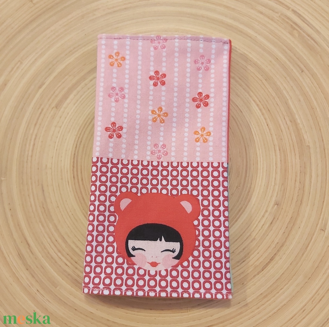 Kokeshi mintás papírzsebkendő tartó - táska & tok - pénztárca & más tok - zsebkendőtartó tok - Meska.hu Kokeshi mintás papírzsebkendő tartó - táska & tok - pénztárca & más tok - zsebkendőtartó tok - Meska.hu
