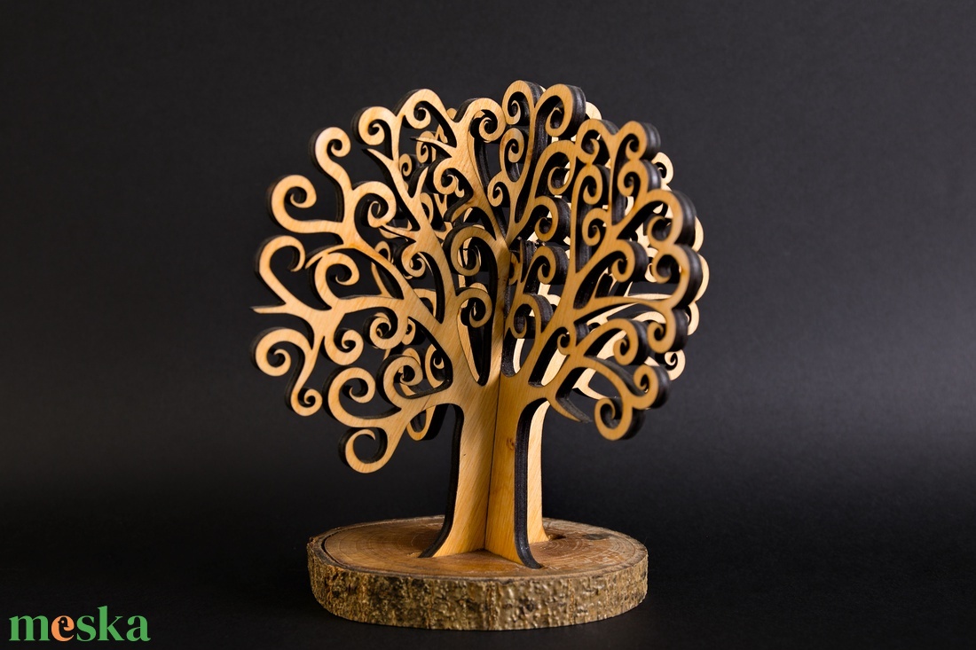 Egyedi gravírozható fa ékszertartó állvány ( diófa, nyírfa, fűzfa ) - Luigiwood - ékszer - ékszertartó - ékszertartó állvány - Meska.hu