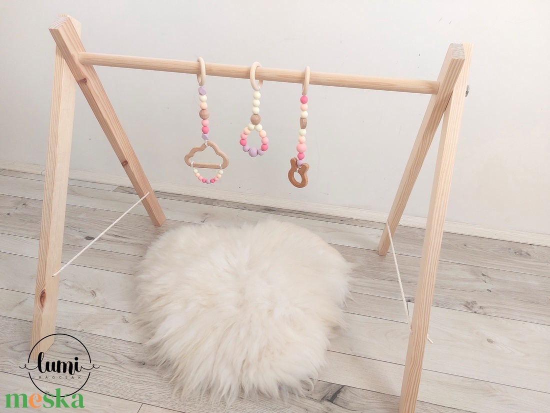 BABYGYM - Babatornáztató - Rózsaszín/lila - játék & sport - mozgásfejlesztő játékok - Meska.hu BABYGYM - Babatornáztató - Rózsaszín/lila - játék & sport - mozgásfejlesztő játékok - Meska.hu
