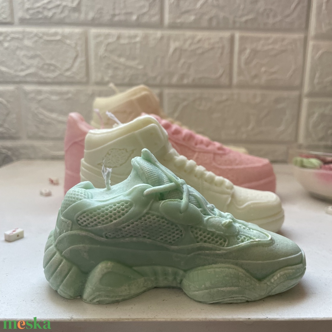 Yeezy 500 gyertya  - karácsony - karácsonyi lakásdekoráció - karácsonyi illatgyertya, mécses - Meska.hu