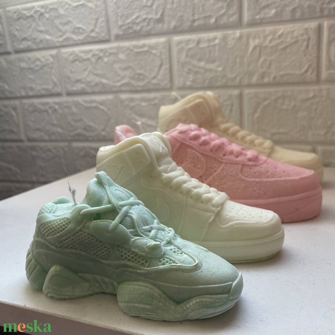 Yeezy 500 gyertya  - karácsony - karácsonyi lakásdekoráció - karácsonyi illatgyertya, mécses - Meska.hu