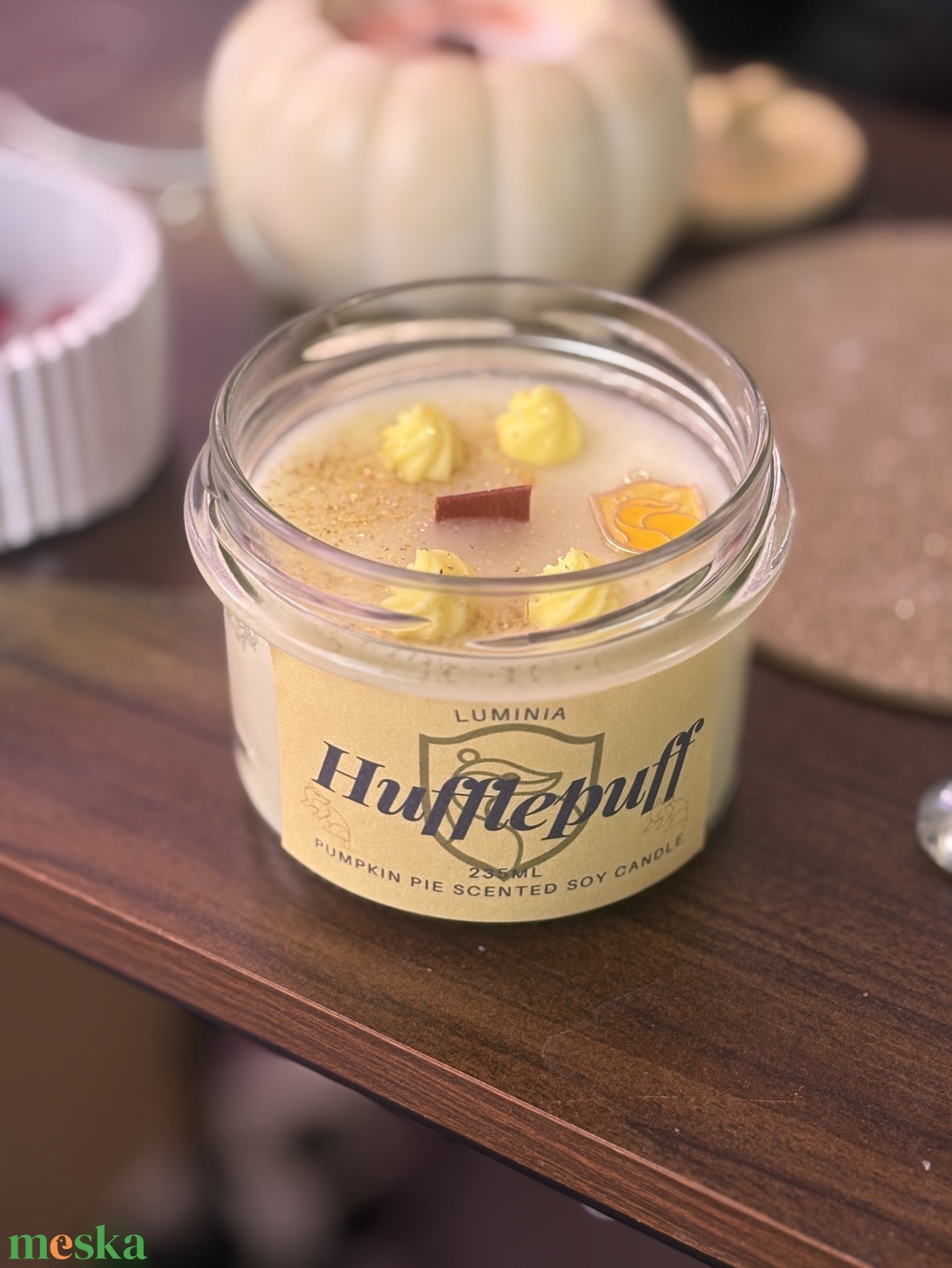 Hufflepuff gyertya - otthon & életmód - gyertya, illat, aroma - mécses és mécsestartó - Meska.hu