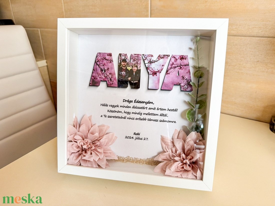 ANYA fotókollázsos képkeret, általad küldött fotókból - esküvő - emlék & ajándék - szülőköszöntő ajándék - Meska.hu