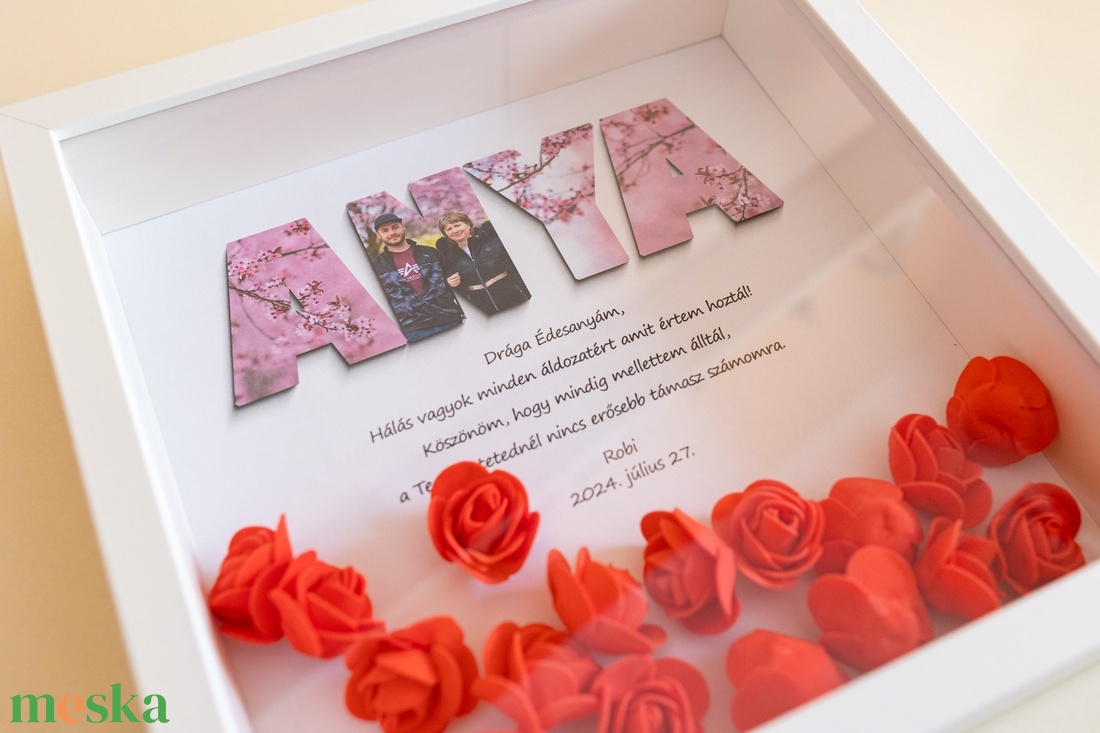 ANYA fotókollázsos piros rózsás képkeret, általad küldött fotókból, FOTÓPAPÍRRA nyomtatva - esküvő - emlék & ajándék - szülőköszöntő ajándék - Meska.hu ANYA fotókollázsos piros rózsás képkeret, általad küldött fotókból, FOTÓPAPÍRRA nyomtatva - esküvő - emlék & ajándék - szülőköszöntő ajándék - Meska.hu