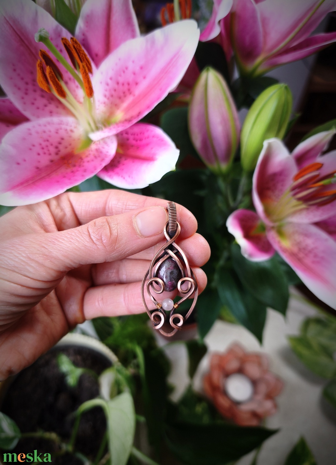 Eudialit medál - ékszer - nyaklánc - medálos nyaklánc - Meska.hu