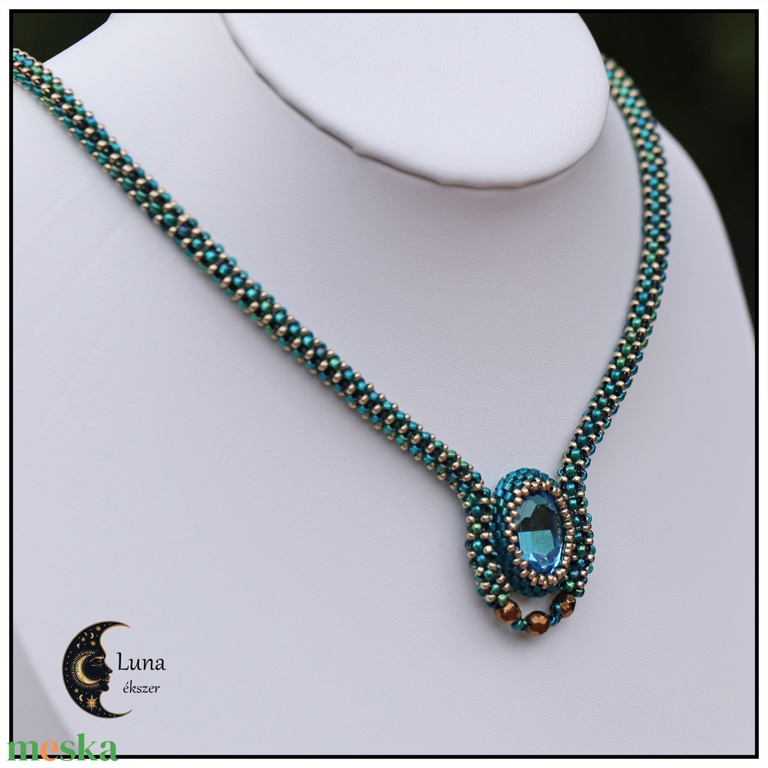 Bellis nyaklánc - ékszer - nyaklánc - gyöngyös nyaklánc - Meska.hu