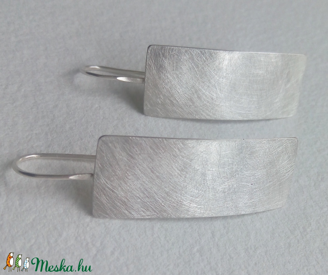 Minimalista ezüst fülbevaló - ékszer - fülbevaló - lógó fülbevaló - Meska.hu