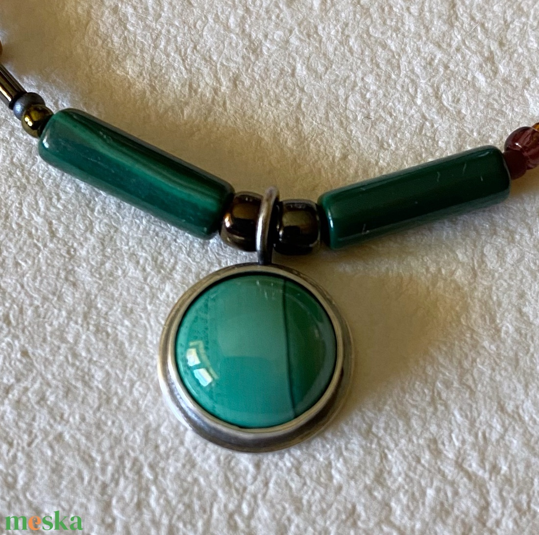 Malachit nyaklánc - ékszer - nyaklánc - gyöngyös nyaklánc - Meska.hu