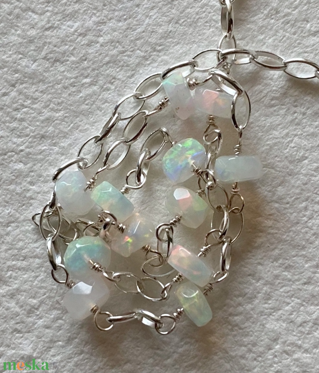 Karkötő opállal - ékszer - karkötő - lánc karkötő - Meska.hu