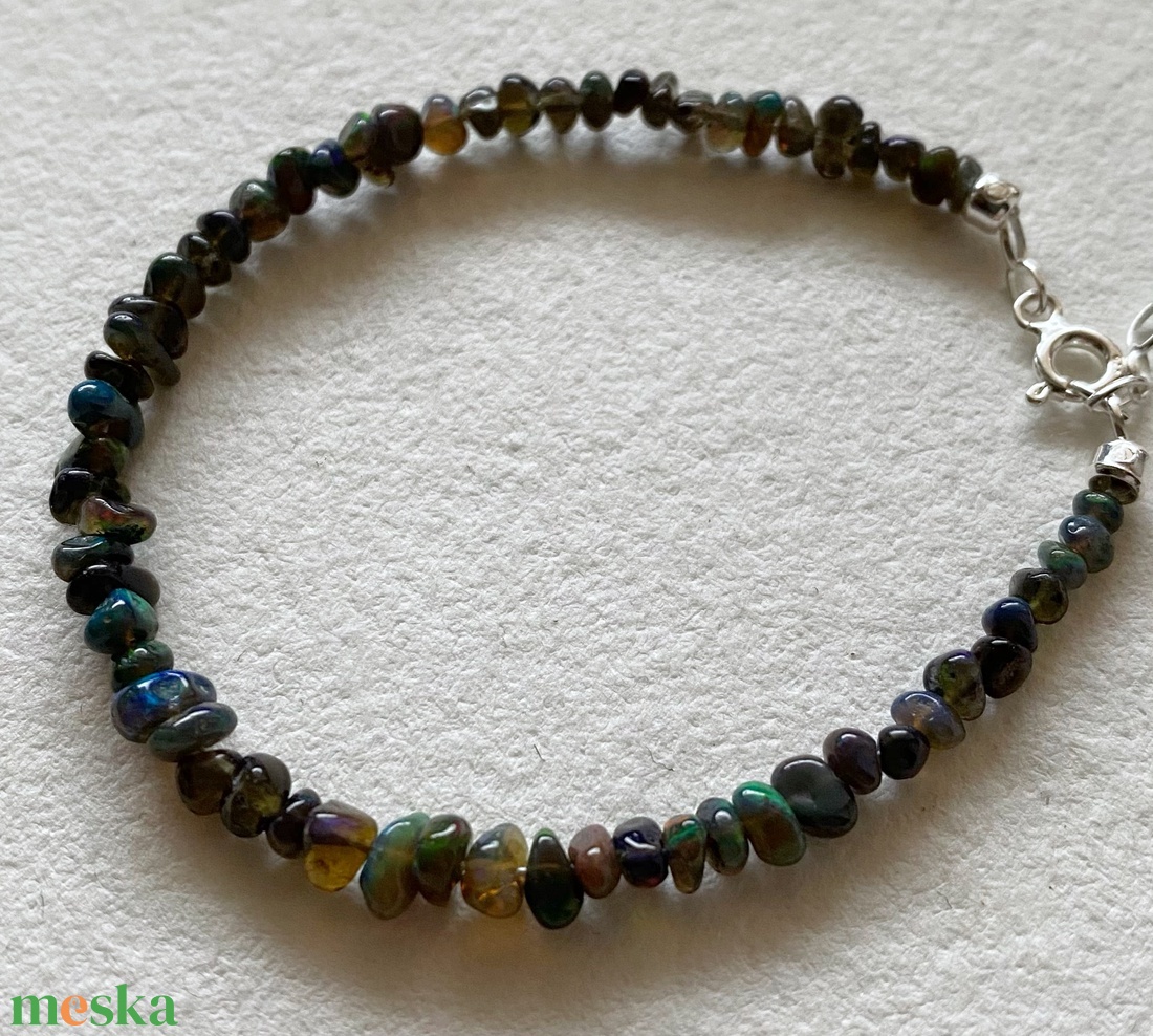 Karkötő opállal - ékszer - karkötő - gyöngyös karkötő - Meska.hu