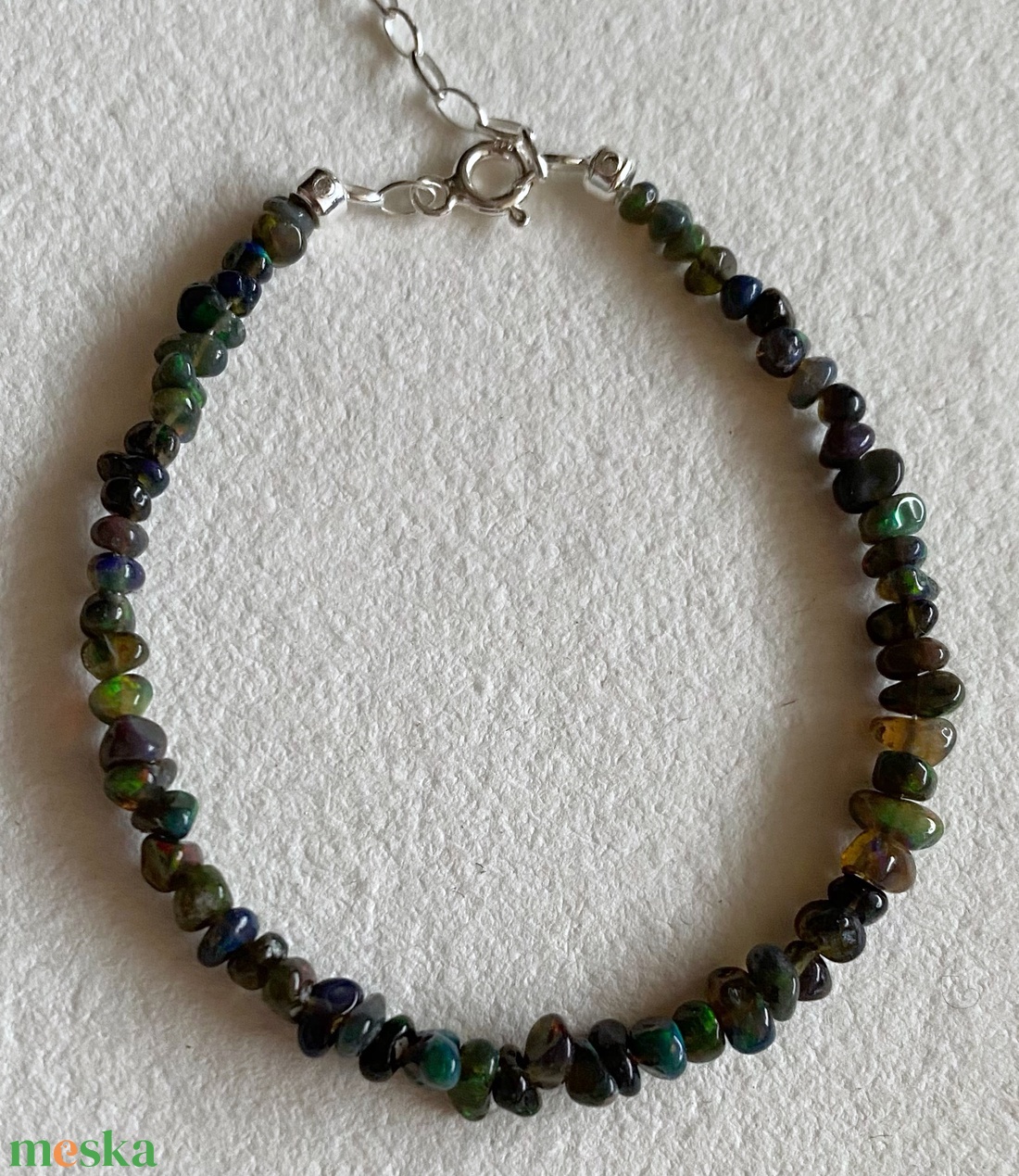 Karkötő opállal - ékszer - karkötő - gyöngyös karkötő - Meska.hu