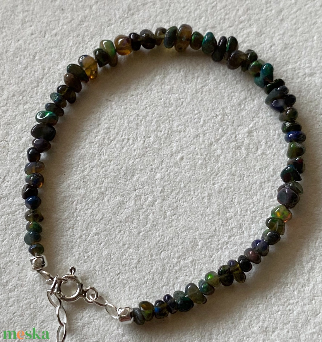 Karkötő opállal - ékszer - karkötő - gyöngyös karkötő - Meska.hu