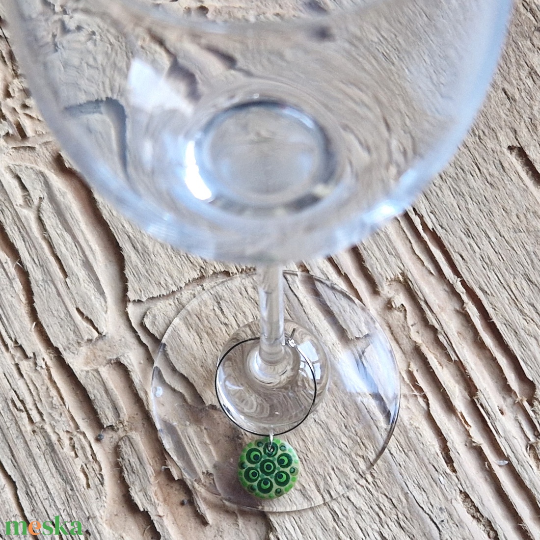 Pohár jelölő karika pontfestett függővel (zöld) - otthon & életmód - konyhafelszerelés, tálalás - tálalás - boros poharak, szettek - Meska.hu