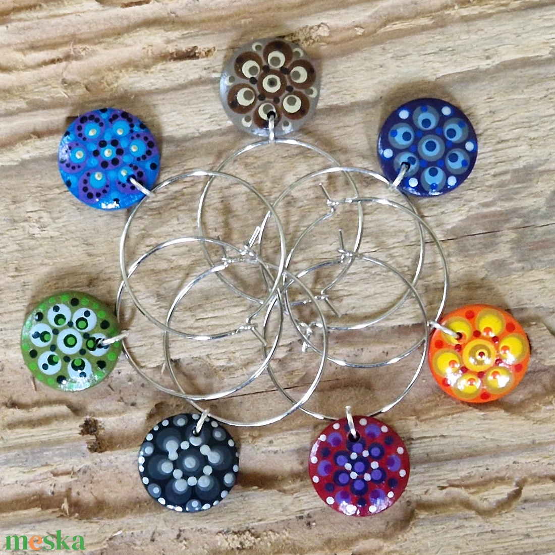 Pohár jelölő karika pontfestett függővel (lila-kék) - otthon & életmód - konyhafelszerelés, tálalás - tálalás - boros poharak, szettek - Meska.hu