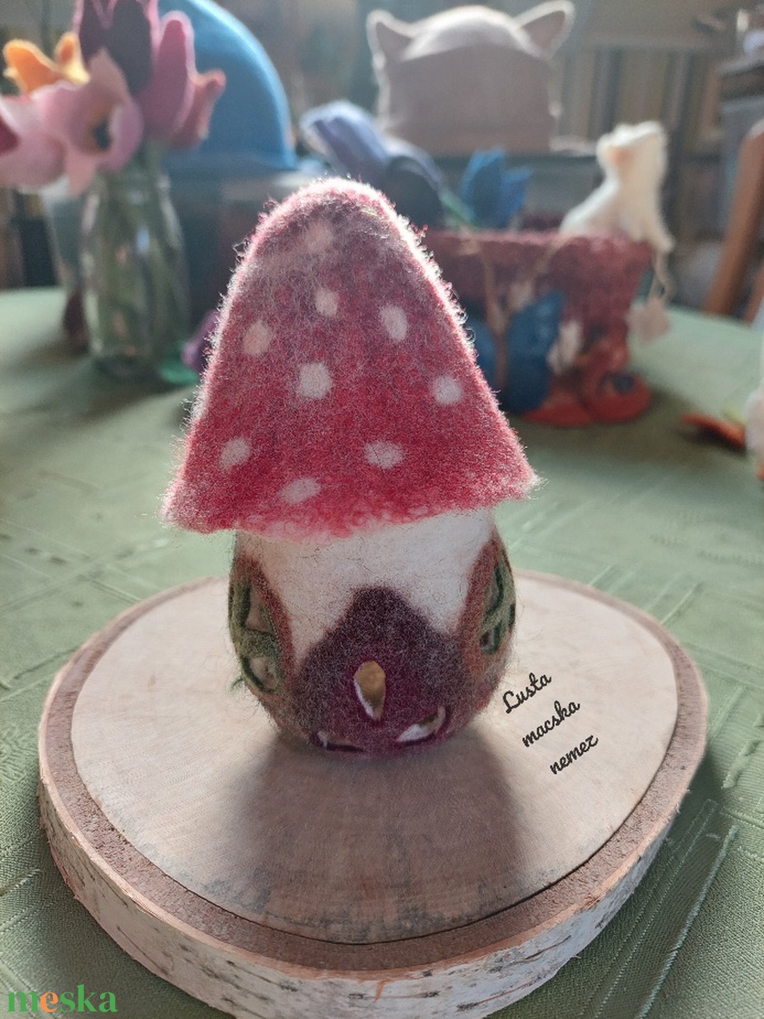 Mini gomba nemezház piros kalappal - otthon & életmód - dekoráció - dísztárgy - Meska.hu Mini gomba nemezház piros kalappal - otthon & életmód - dekoráció - dísztárgy - Meska.hu