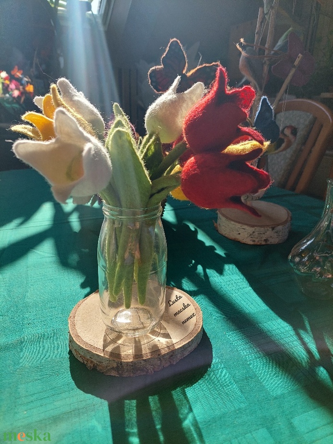 Fehér nemez tulipán - otthon & életmód - dekoráció - asztal és polc dekoráció - asztaldísz - Meska.hu Fehér nemez tulipán - otthon & életmód - dekoráció - asztal és polc dekoráció - asztaldísz - Meska.hu