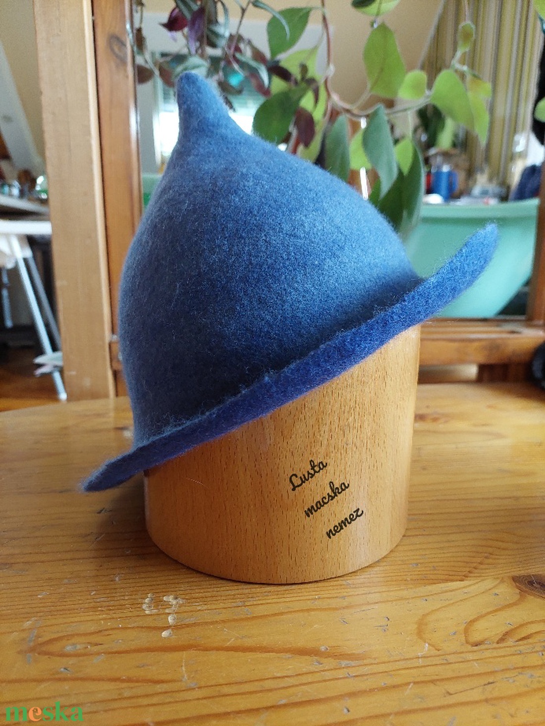 Kék féloldalas kalap - ruha & divat - sál, sapka, kendő - kalap - Meska.hu Kék féloldalas kalap - ruha & divat - sál, sapka, kendő - kalap - Meska.hu