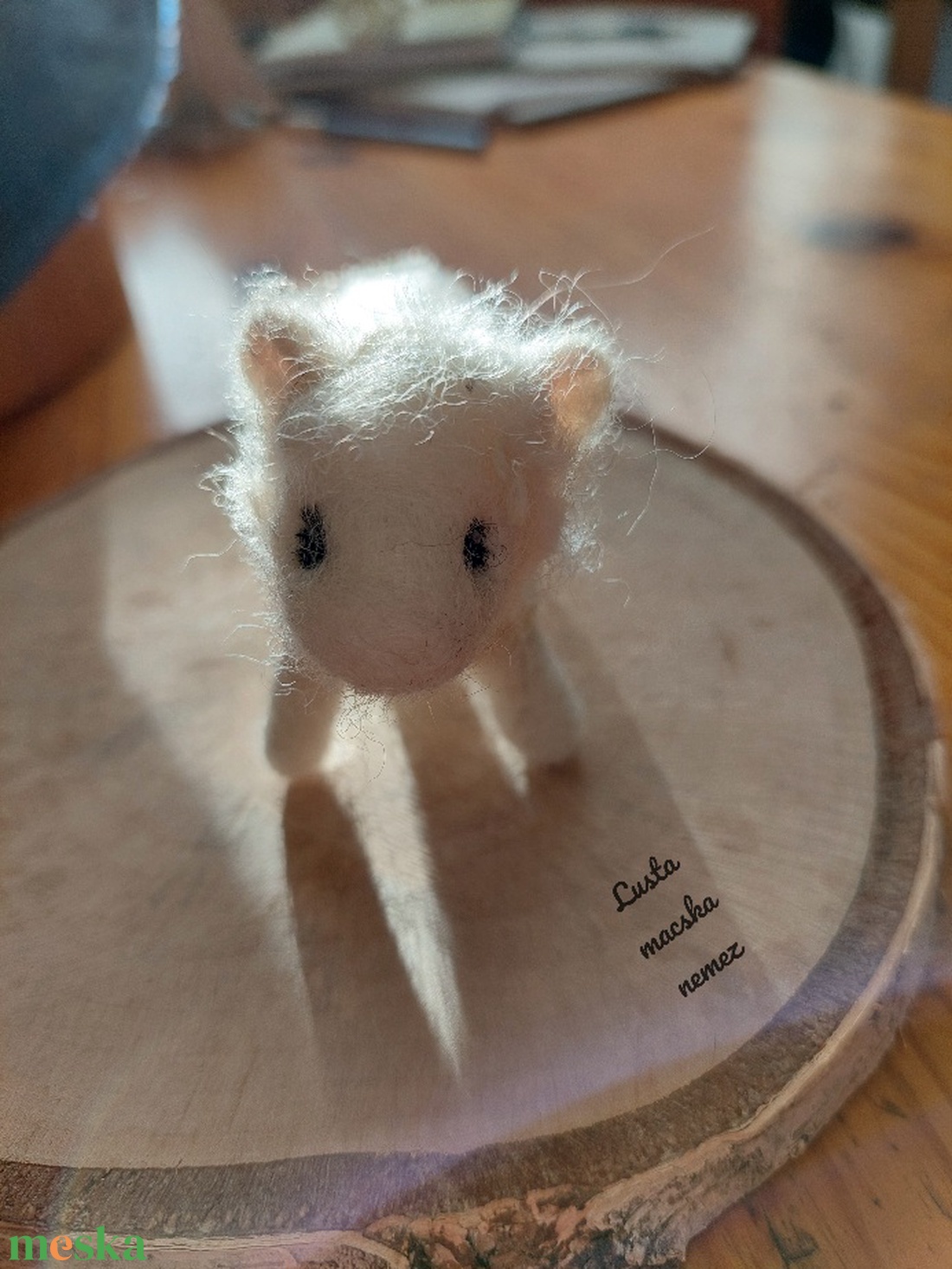 Fehér nemez bárány - otthon & életmód - dekoráció - asztal és polc dekoráció - asztaldísz - Meska.hu Fehér nemez bárány - otthon & életmód - dekoráció - asztal és polc dekoráció - asztaldísz - Meska.hu