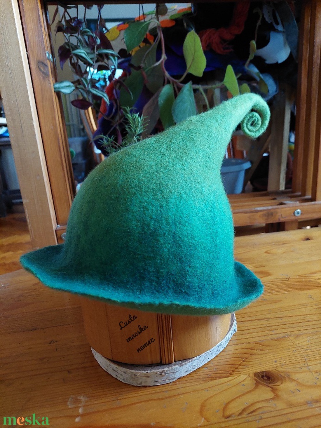 Nemez manó sapka kék virág - ruha & divat - sál, sapka, kendő - kalap - Meska.hu